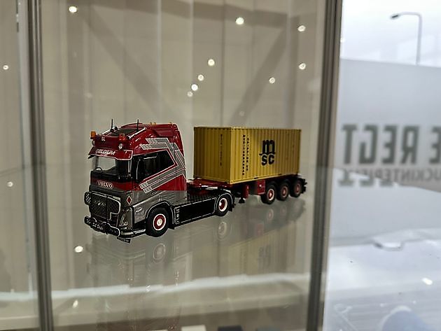 Volvo SL logistics combi - Truckinterieur De Regt